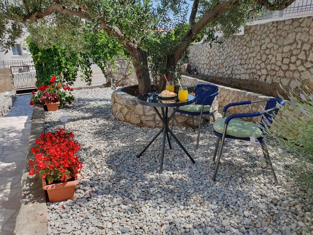 Apartment Zvjezdana Trogir Eksteriør billede
