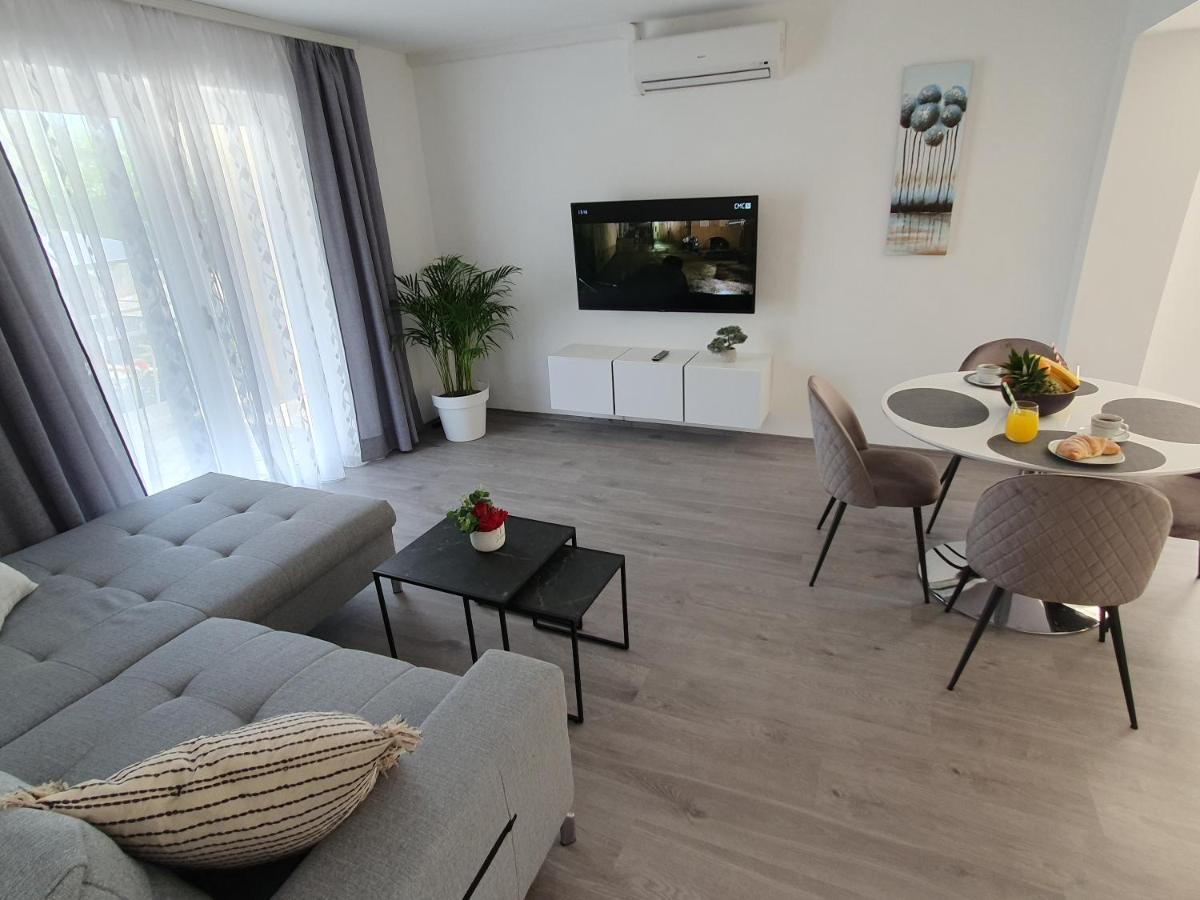Apartment Zvjezdana Trogir Eksteriør billede